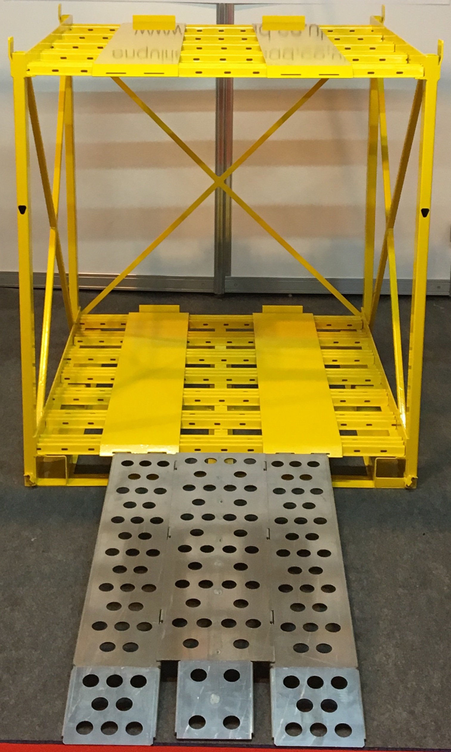 DuoStack R1000 3 – Danload Stacking Systems Ltd